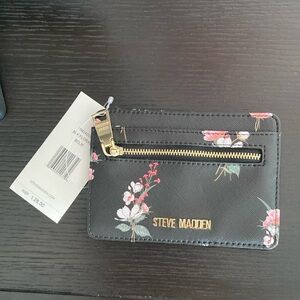 NWT STEVE MADDEN BLACK FLORAL WALLET